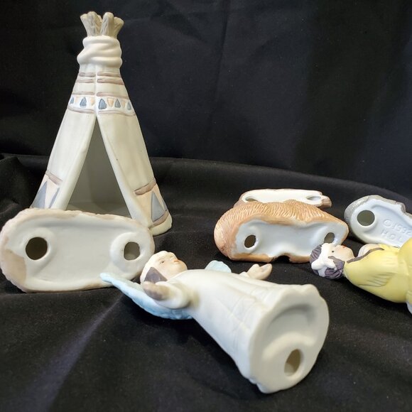 Christmas Around the World Indian NATIVE AMERICAN NATIVITY 8 pc set House Lloyd - Picture 4 of 16